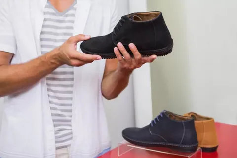 Diabetic shoes for men